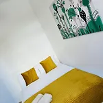Spacious Family Flat Ideal For Tourists