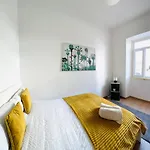 Apartamento Spacious Family Flat Ideal For Tourists