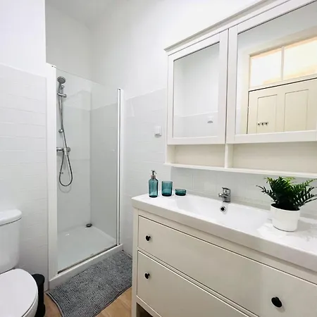 Spacious Family Flat Ideal For Tourists Apartmán