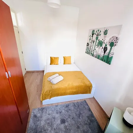 Spacious Family Flat Ideal For Tourists 公寓 Lisboa